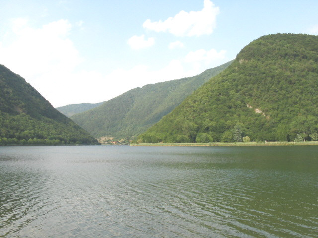 La bellezza del lago del Segrino